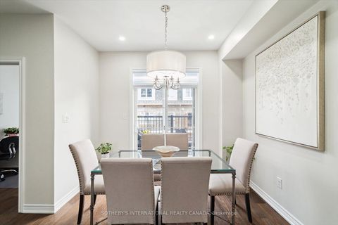 Photo 21 at 12 Deep River Lane S, Westbrook, Richmond Hill