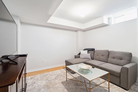 Photo 41 at 12 Deep River Lane S, Westbrook, Richmond Hill