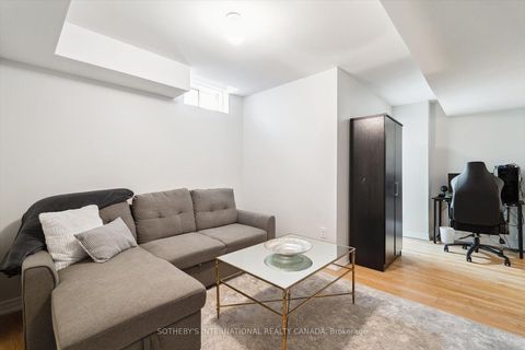 Photo 42 at 12 Deep River Lane S, Westbrook, Richmond Hill