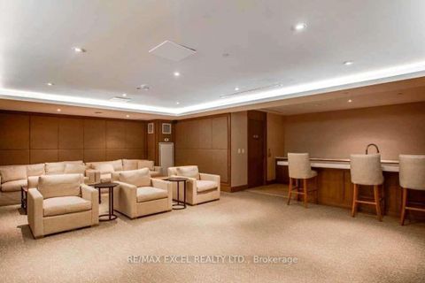 Photo 3 at 639 - 3091 Dufferin Street, Glen Park, Toronto