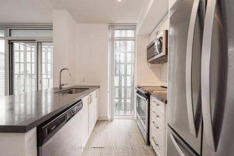 Photo 12 at 2801 - 50 Wellesley E Street, Yonge Corridor, Toronto