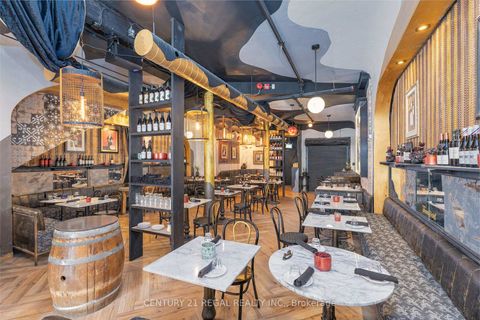 Photo 5 at 40 Wellington Street E, Yonge Corridor, Toronto