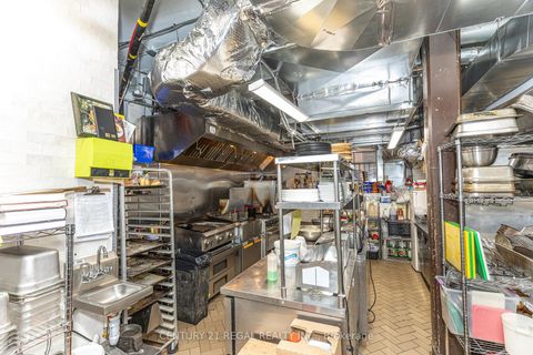 Photo 12 at 40 Wellington Street E, Yonge Corridor, Toronto