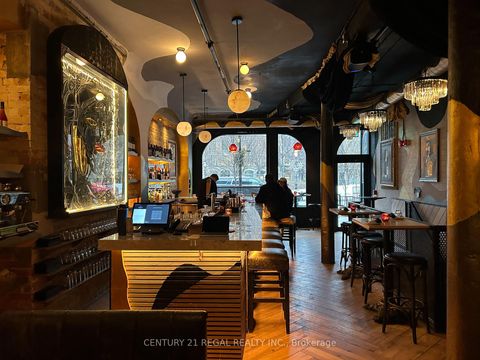 Photo 16 at 40 Wellington Street E, Yonge Corridor, Toronto