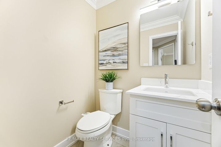 Photo 21 at 248 Edenbrook Hill Drive, Fletcher's Meadow, Brampton