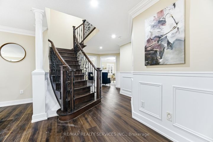 Photo 22 at 248 Edenbrook Hill Drive, Fletcher's Meadow, Brampton