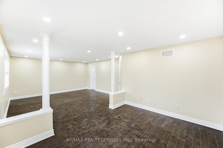 Photo 33 at 248 Edenbrook Hill Drive, Fletcher's Meadow, Brampton