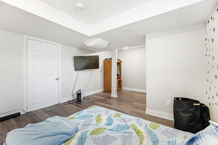 Photo 40 at 248 Edenbrook Hill Drive, Fletcher's Meadow, Brampton