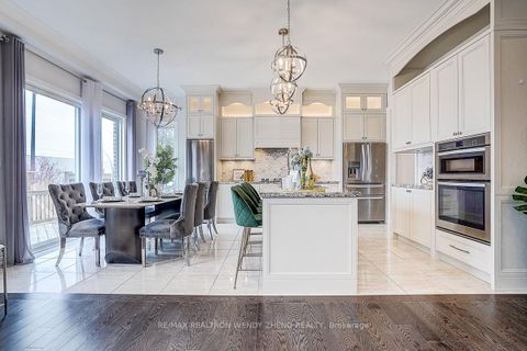 Photo 9 at 6 Ken Sinclair Crescent, Aurora Estates, Aurora