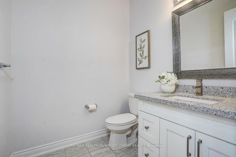 Photo 22 at 6 Ken Sinclair Crescent, Aurora Estates, Aurora