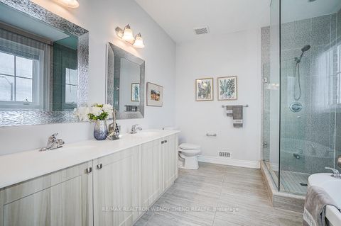 Photo 28 at 6 Ken Sinclair Crescent, Aurora Estates, Aurora