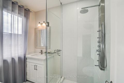 Photo 32 at 6 Ken Sinclair Crescent, Aurora Estates, Aurora