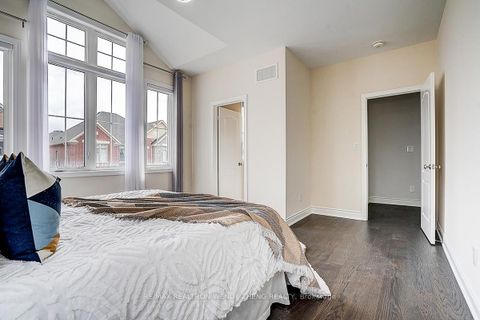 Photo 34 at 6 Ken Sinclair Crescent, Aurora Estates, Aurora