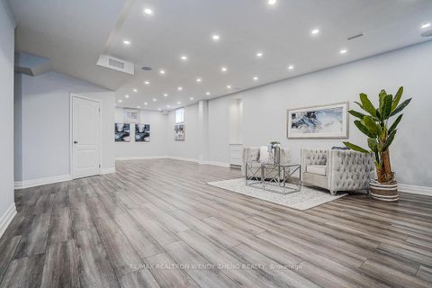 Photo 41 at 6 Ken Sinclair Crescent, Aurora Estates, Aurora