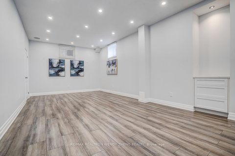 Photo 42 at 6 Ken Sinclair Crescent, Aurora Estates, Aurora