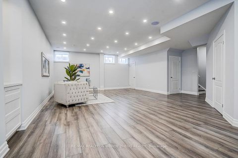 Photo 43 at 6 Ken Sinclair Crescent, Aurora Estates, Aurora