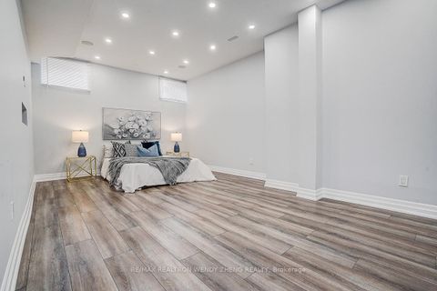 Photo 44 at 6 Ken Sinclair Crescent, Aurora Estates, Aurora