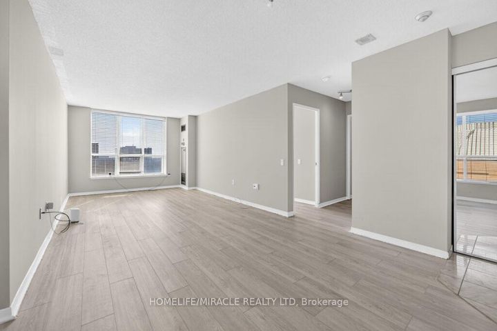 Photo 10 at 1309 - 21 Overlea Boulevard, Thorncliffe Park, Toronto