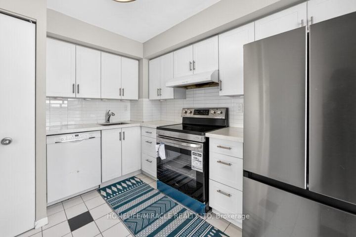 Photo 14 at 1309 - 21 Overlea Boulevard, Thorncliffe Park, Toronto