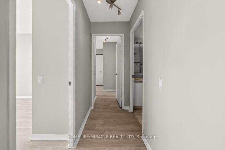 Photo 18 at 1309 - 21 Overlea Boulevard, Thorncliffe Park, Toronto