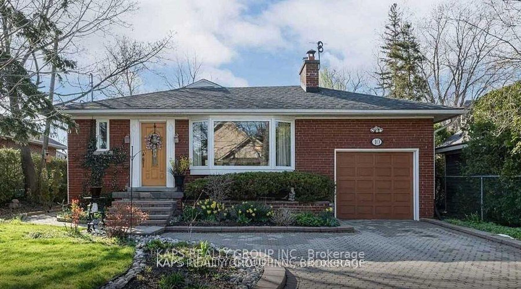 10 Wanita Road, Port Credit, Mississauga 