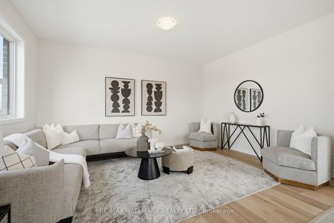 Photo 14 at 96 Vinewood Crescent, Rural Barrie Southeast, Barrie