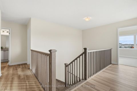 Photo 24 at 96 Vinewood Crescent, Rural Barrie Southeast, Barrie