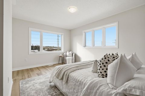 Photo 30 at 96 Vinewood Crescent, Rural Barrie Southeast, Barrie