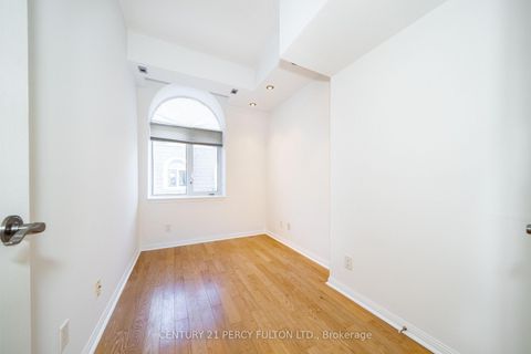 Photo 24 at 335 - 32 Stadium Road, Niagara, Toronto