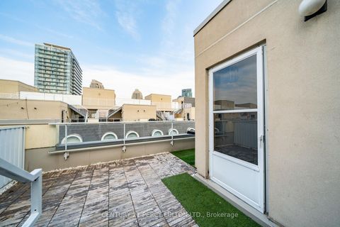 Photo 32 at 335 - 32 Stadium Road, Niagara, Toronto