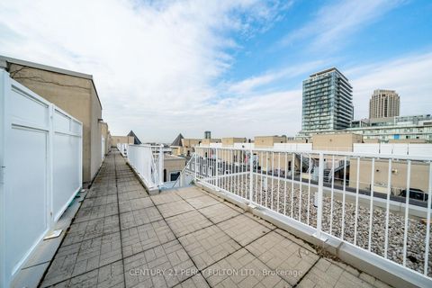 Photo 37 at 335 - 32 Stadium Road, Niagara, Toronto