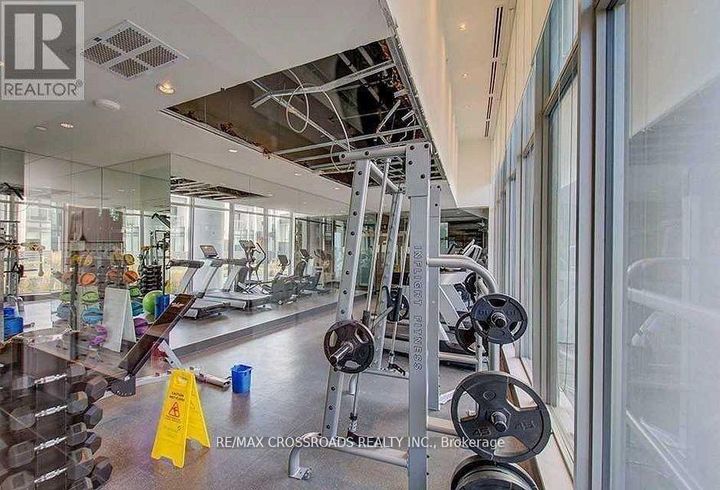 Photo 18 at 1003 - 115 McMahon Drive, Bayview Village, Toronto