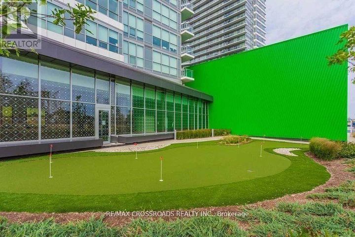 Photo 23 at 1003 - 115 McMahon Drive, Bayview Village, Toronto