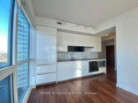 Photo 3 at 1003 - 115 McMahon Drive, Bayview Village, Toronto