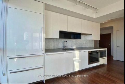 Photo 4 at 1003 - 115 McMahon Drive, Bayview Village, Toronto