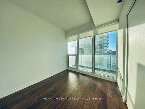 Photo 5 at 1003 - 115 McMahon Drive, Bayview Village, Toronto