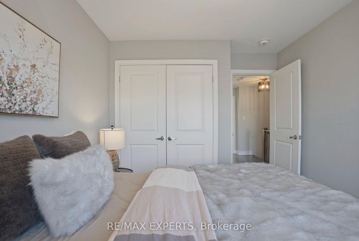 Photo 19 at 10 Augustus Terrace, City Centre West, Toronto