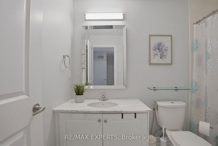 Photo 23 at 10 Augustus Terrace, City Centre West, Toronto