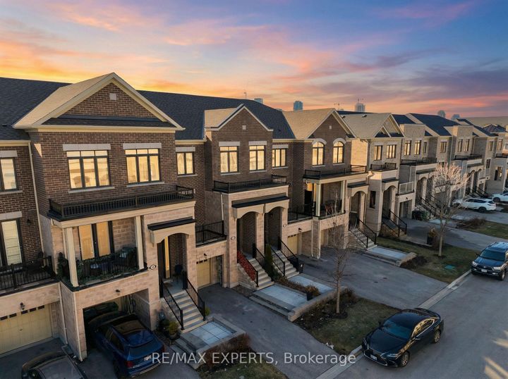 Photo 34 at 10 Augustus Terrace, City Centre West, Toronto