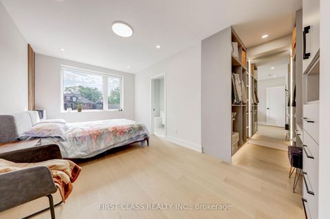 Photo 15 at 431 Roxton Road, Little Italy, Toronto