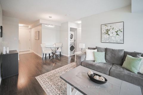 Photo 8 at 411 - 275 Yorkland Road, Henry Farm, Toronto