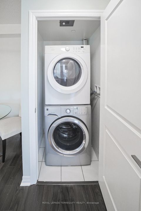 Photo 12 at 411 - 275 Yorkland Road, Henry Farm, Toronto