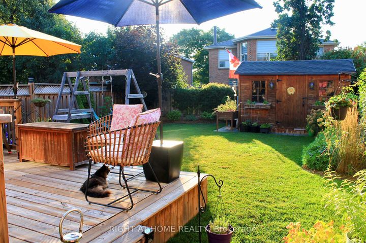 Photo 44 at 6914 Cordingley Crescent, Meadowvale, Mississauga