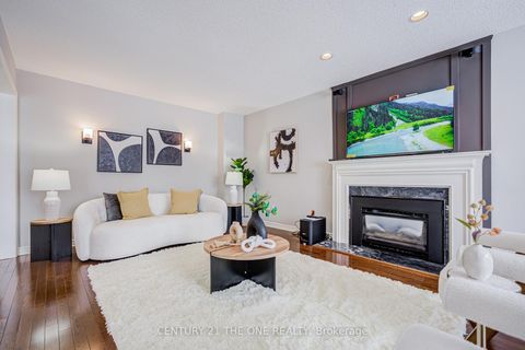 Photo 9 at 246 Corner Ridge Road, Aurora Highlands, Aurora