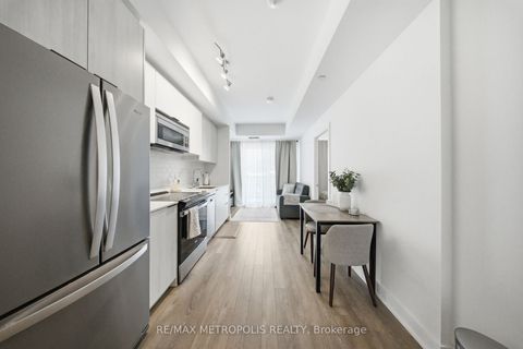 Photo 4 at 607 - 1350 Ellesmere Road, Bendale, Toronto