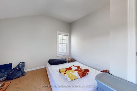 Photo 25 at A - 21 Wexford Boulevard, Maryvale, Toronto