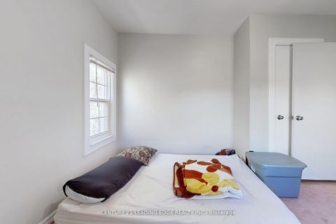 Photo 26 at A - 21 Wexford Boulevard, Maryvale, Toronto