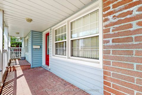 Photo 8 at B - 21 Wexford Boulevard, Maryvale, Toronto