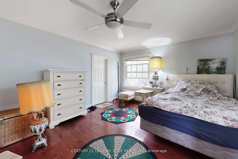 Photo 15 at B - 21 Wexford Boulevard, Maryvale, Toronto