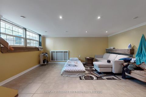 Photo 28 at B - 21 Wexford Boulevard, Maryvale, Toronto